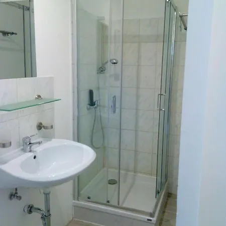 Familienappartement In Zentrum شقة *